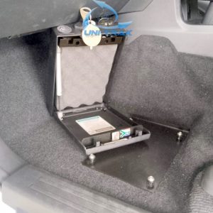 P-H 180D Pajero left front floor