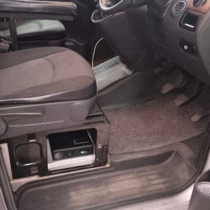 P-H 180F Merc Vito right front seat